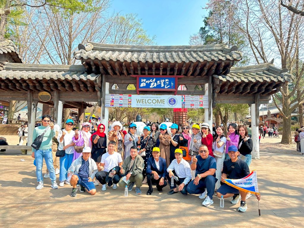 Du lịch cùng Uratravel