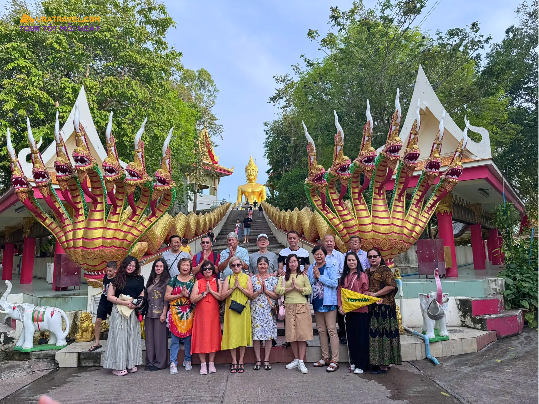 Wat phra yai (chùa Phật Lớn) 