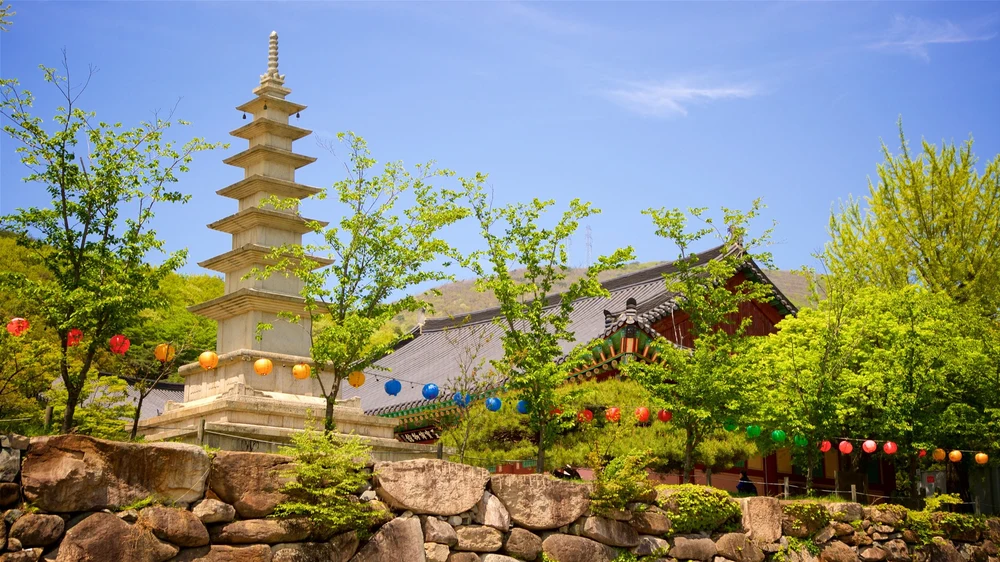 Chùa Beomeosa - địa điểm du lịch Hàn Quốc