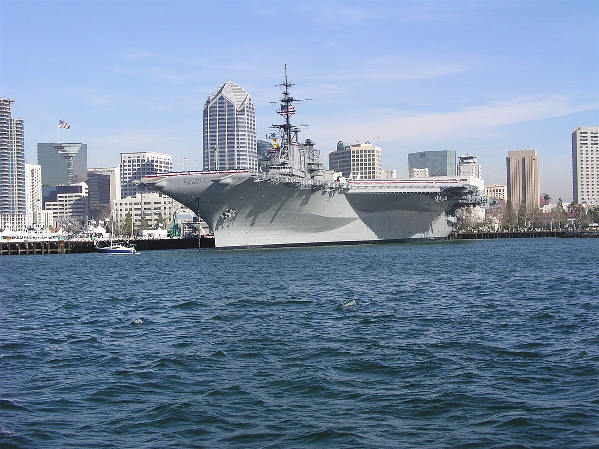 Bảo tàng hàng không – tàu sân bay USS Midway
