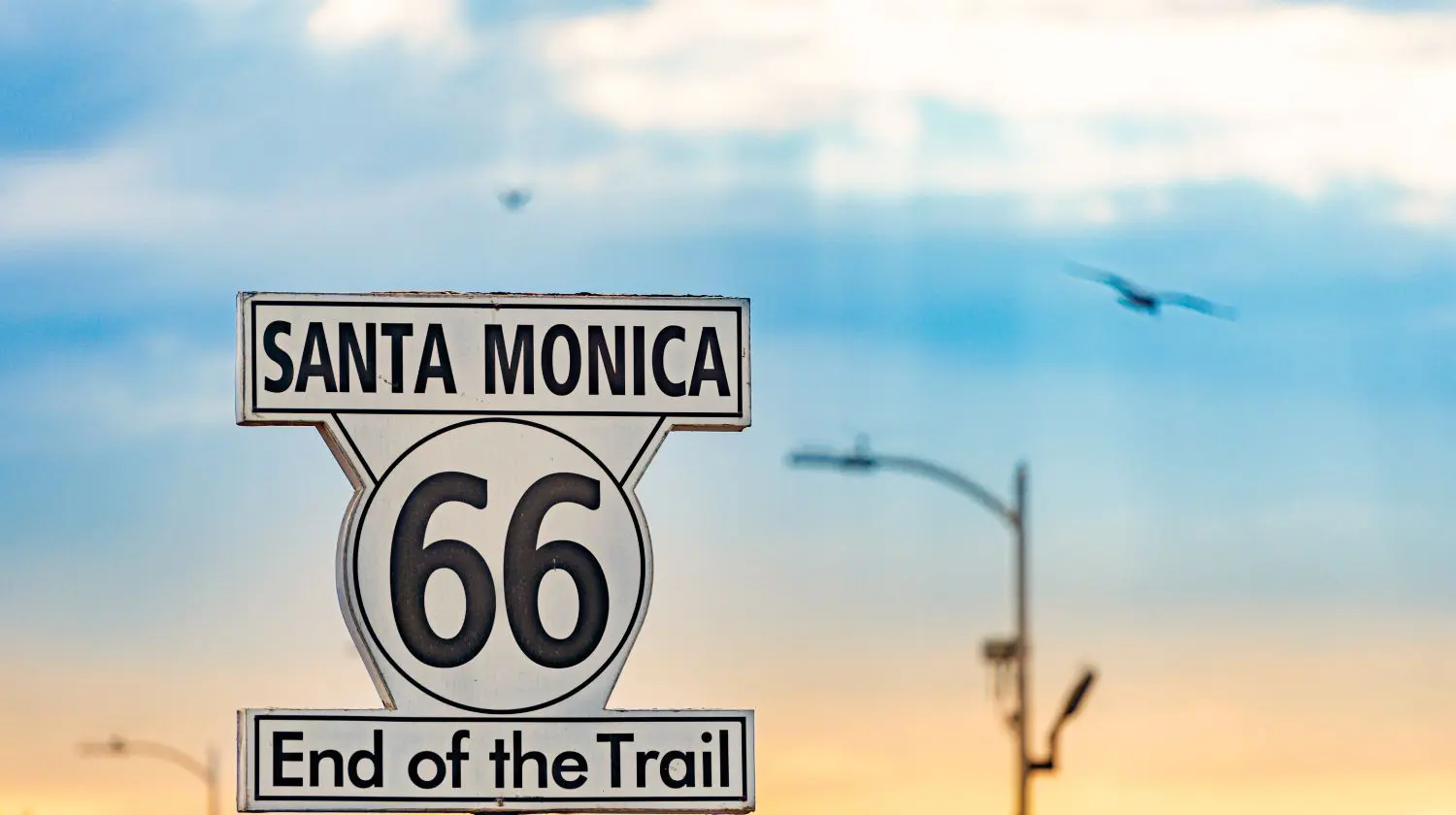 Biển báo đường 66 “Cuối Đường mòn”