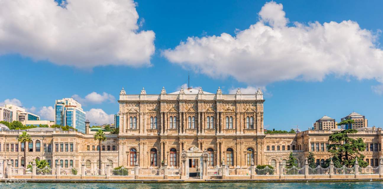 Cung điện Dolmabahce