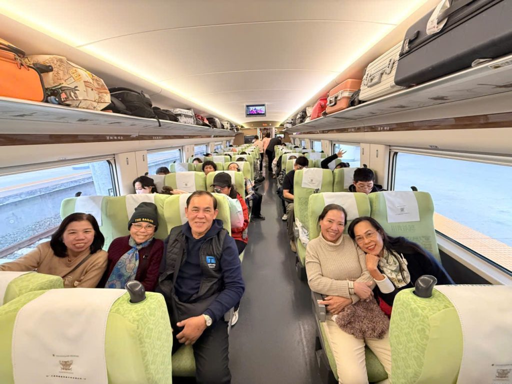 Du lịch cùng Uratravel