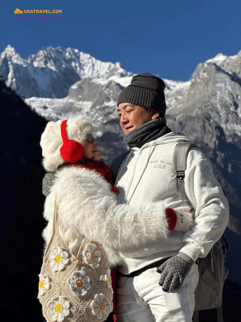 Du lịch cùng Uratravel