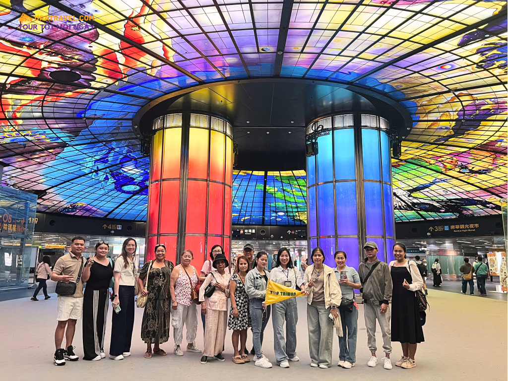 Du lịch cùng Uratravel