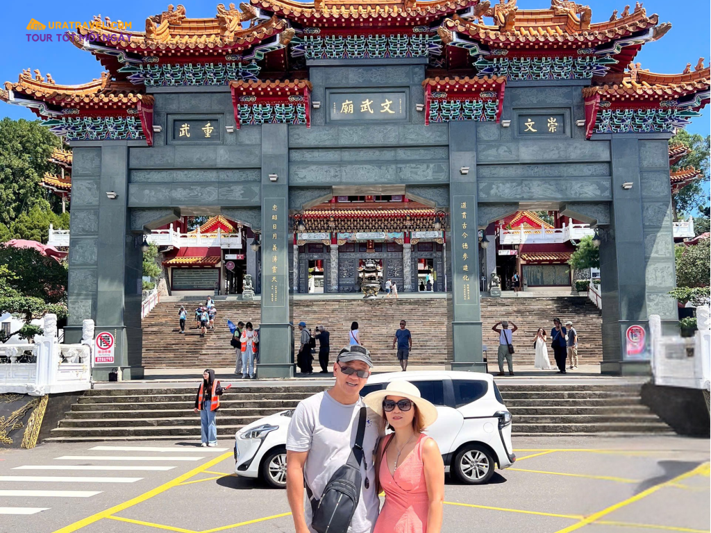 Du lịch cùng Uratravel