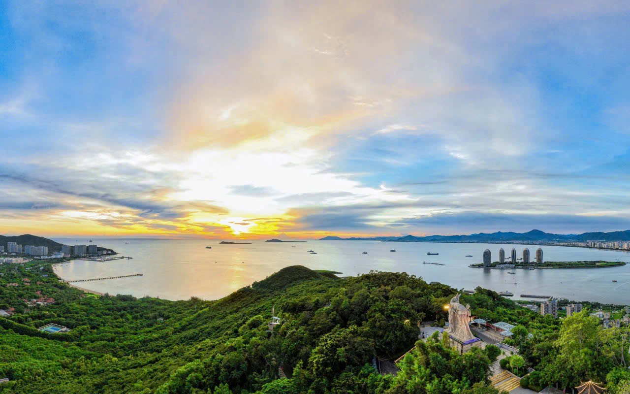 Công viên Lộc Hồi Đầu (Luhuitou) Ura Travel